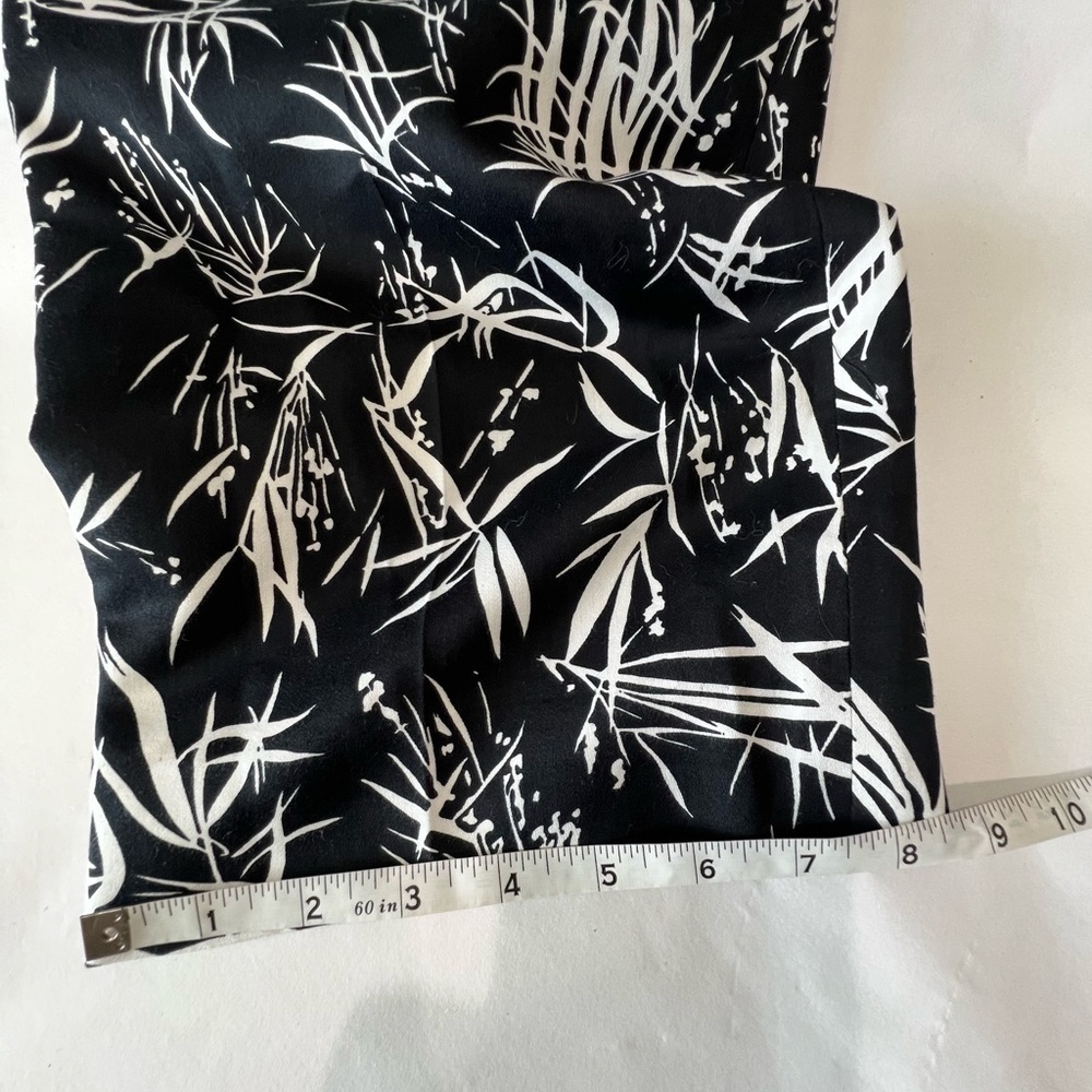 Pendleton Straight Leg Black White Floral Silk Blend Side Zipper Pant Size  18 - Picture 9 of 9